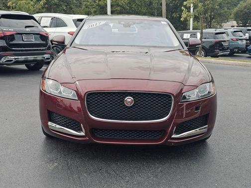 2017 Jaguar XF 35t Premium