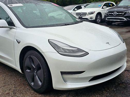2020 Tesla Model 3 Long Range