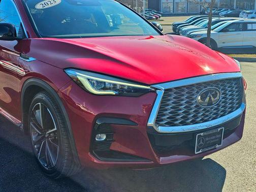 2023 INFINITI QX55 ESSENTIAL