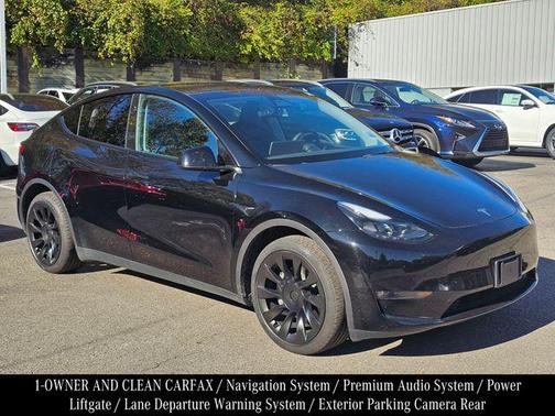 2023 Tesla Model Y Long Range Dual Motor All-Wheel Drive