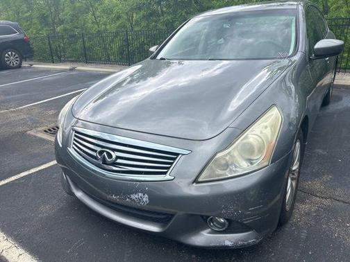 2011 INFINITI G37x Base