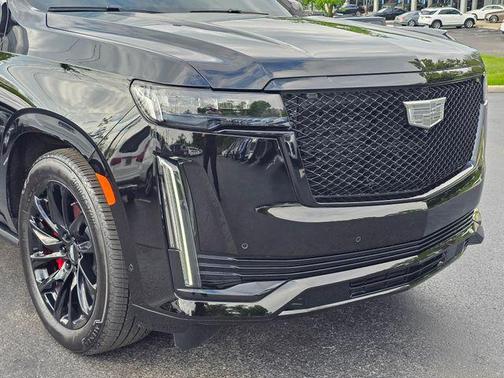 2024 Cadillac Escalade Sport