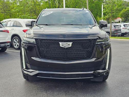 2024 Cadillac Escalade Sport