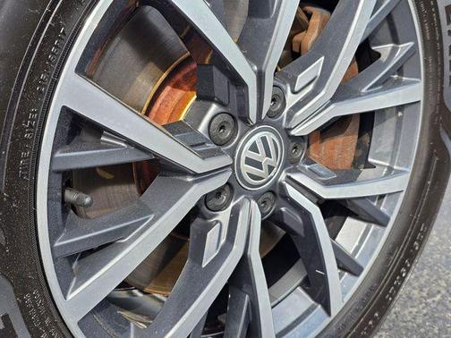 2020 Volkswagen Tiguan 2.0T SE 4MOTION