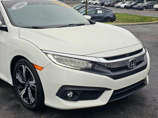 2016 Honda Civic Touring