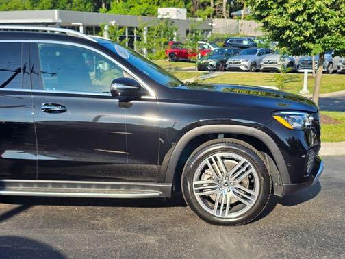 2025 Mercedes-Benz GLS 450 4MATIC