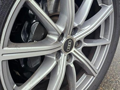 2022 Audi SQ5 3.0T Premium