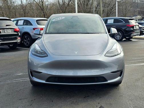 2024 Tesla Model Y Long Range Dual Motor All-Wheel Drive