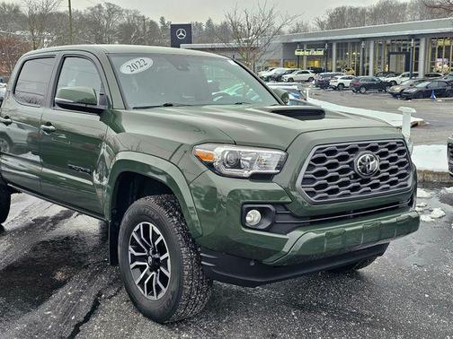 2022 Toyota Tacoma TRD Sport