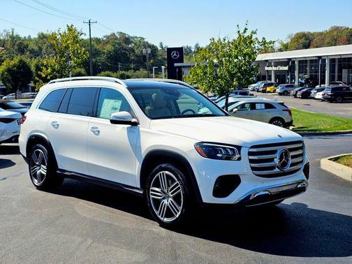 2026 Mercedes-Benz GLS 450 4MATIC