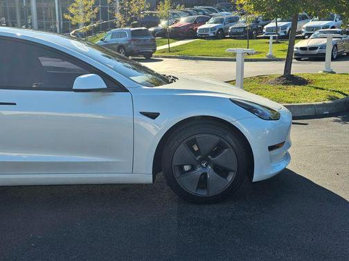 2023 Tesla Model 3 Standard Range