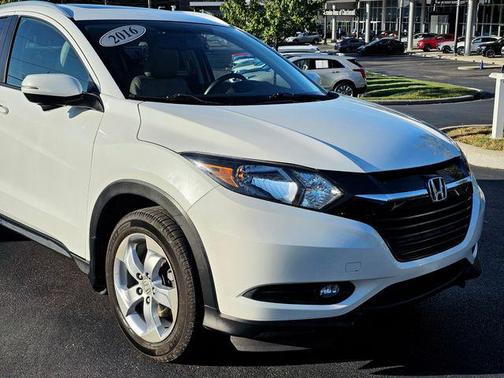 2016 Honda HR-V EX-L w/Navigation