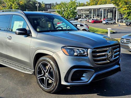 2026 Mercedes-Benz GLS 450 4MATIC