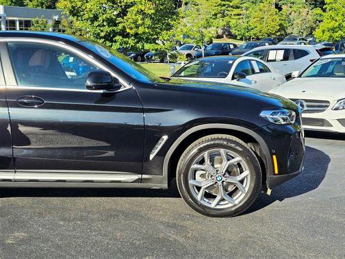 2025 BMW X4 xDrive30i