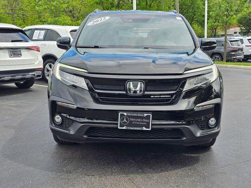 2022 Honda Pilot AWD Black Edition