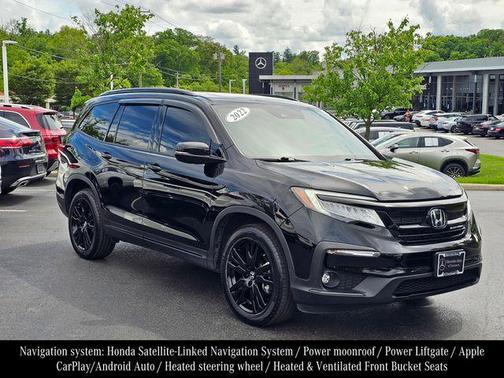 2022 Honda Pilot AWD Black Edition