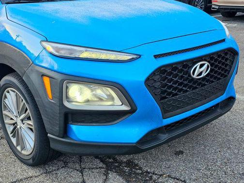 2021 Hyundai KONA SEL