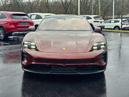 2022 Porsche Taycan GTS