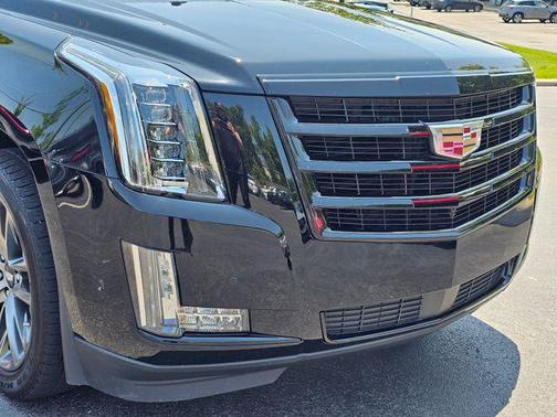 2020 Cadillac Escalade Premium Luxury