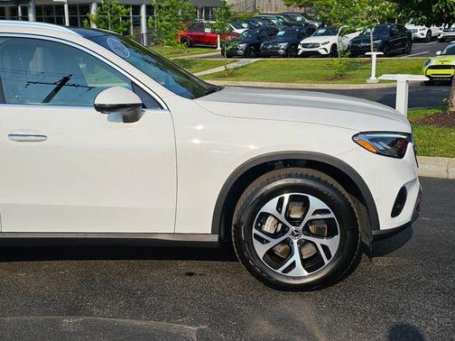 2025 Mercedes-Benz GLC 350e Base