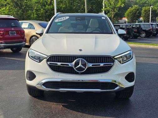 2025 Mercedes-Benz GLC 350e Base