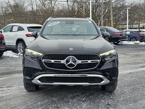2025 Mercedes-Benz GLC 300 4MATIC