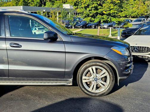2015 Mercedes-Benz M-Class 4MATIC
