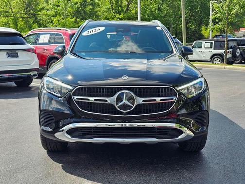 2025 Mercedes-Benz GLC 300 4MATIC