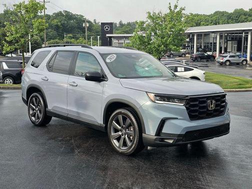 2023 Honda Pilot AWD Sport
