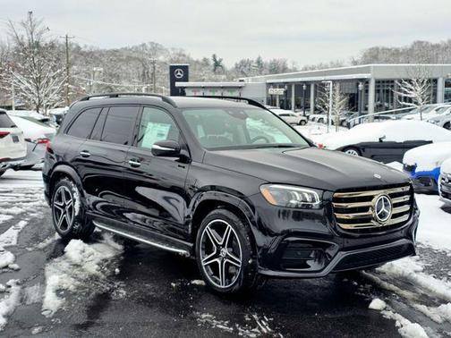 2026 Mercedes-Benz GLS 450 4MATIC