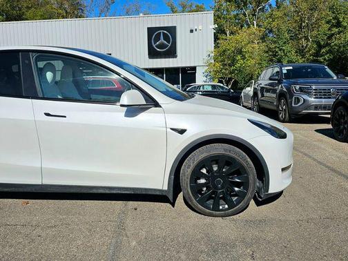 2020 Tesla Model Y Long Range Dual Motor All-Wheel Drive