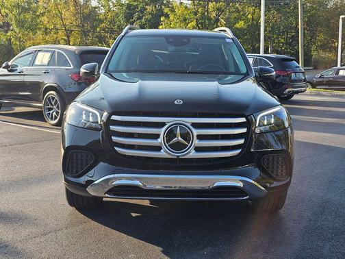 2026 Mercedes-Benz GLS 450 4MATIC