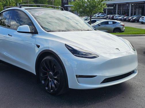 2024 Tesla Model Y Performance Dual Motor All-Wheel Drive