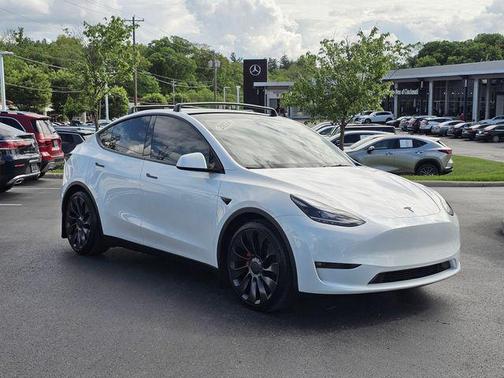2024 Tesla Model Y Performance Dual Motor All-Wheel Drive
