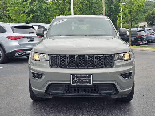 2019 Jeep Grand Cherokee Altitude