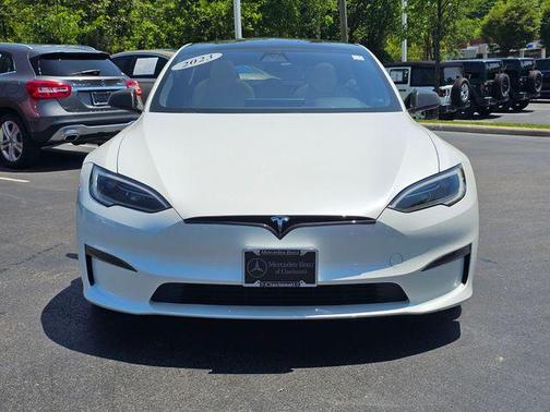2023 Tesla Model S Plaid