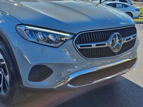 2025 Mercedes-Benz GLC 350e Base