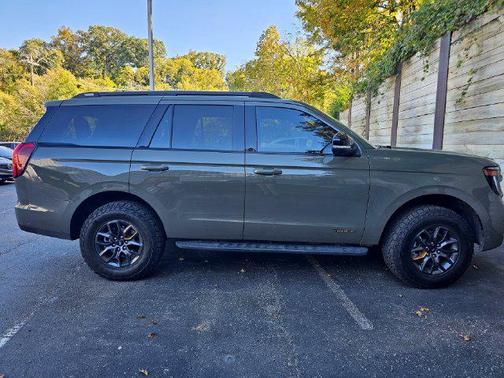 Wild Green 2025 Ford Expedition Tremor