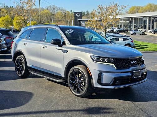 2023 Kia Sorento SX