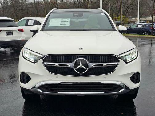 2026 Mercedes-Benz GLC 300 4MATIC