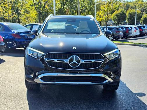 2026 Mercedes-Benz GLC 300 4MATIC