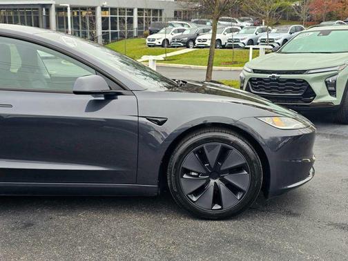 2025 Tesla Model 3 Long Range