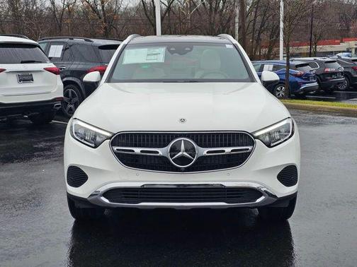 2025 Mercedes-Benz GLC 350e Base