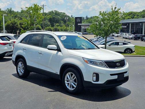 2015 Kia Sorento LX