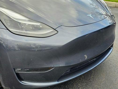 2022 Tesla Model Y Performance Dual Motor All-Wheel Drive