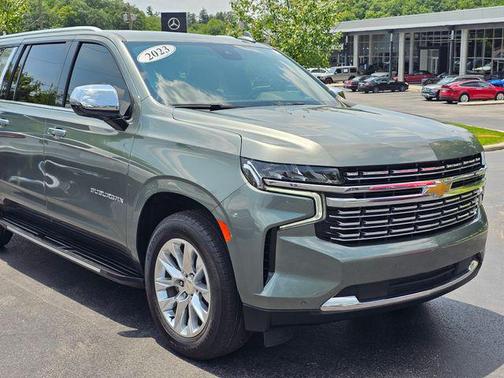 2023 Chevrolet Suburban Premier
