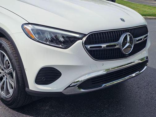 2025 Mercedes-Benz GLC 300 4MATIC