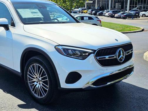 2026 Mercedes-Benz GLC 300 4MATIC