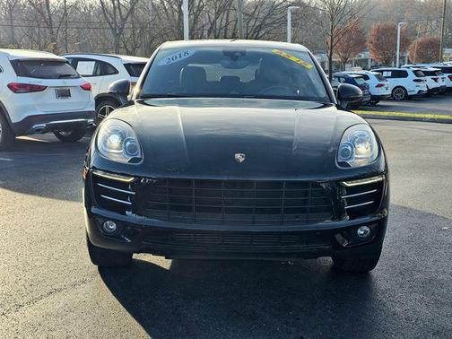 2018 Porsche Macan Base