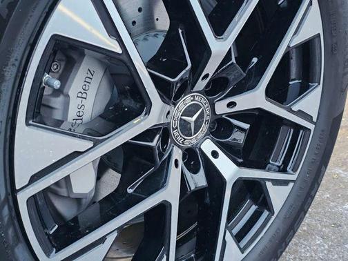 2025 Mercedes-Benz GLC 350e Base